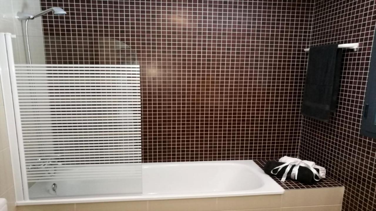 Impresionante Alojamiento Compuesto Por 2 Chalets Adosados De Lujo Para 14 Personas Piscina Con Circuito Spa San Jorge  Ngoại thất bức ảnh